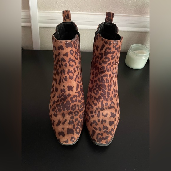 A New Day Leopard Booties - Picture 1 of 4